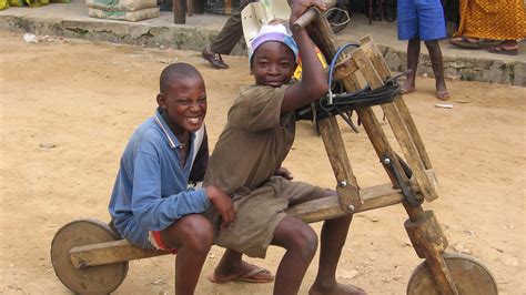 matoke tours uganda|groepsreis oeganda.